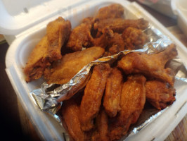 Grand Wings food