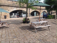 Victoria Junction inside