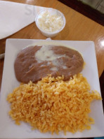 Mariachiles food