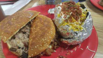 Hillbilly -b-q food