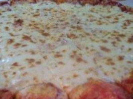 Vicario's Pizza food