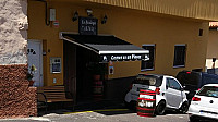 La Bodega De Arturo outside