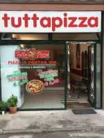 Tuttapizza food