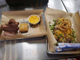 Dickey's Barbecue Pit food