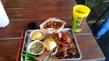 Dickey's Barbecue Pit food