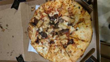 Domino's Pizza food