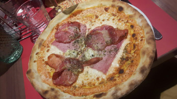 Pizza Del Arte food