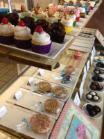 N.v. Cupcakes food