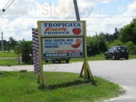 Tropicaya Fresh Produce outside