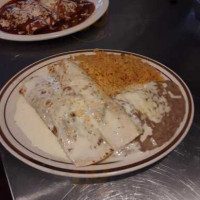 Plaza Azteca Mexican food