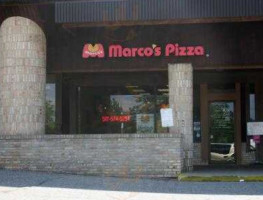 Marco's Pizza food