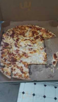 Gambino's Pizza food