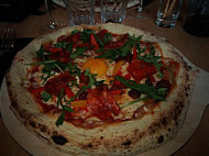 Pizza Sebastien Sidole food