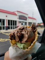 Oberweis Ice Cream And Dairy Store food