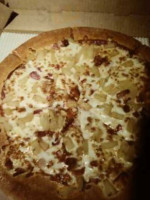 Pizza Hut food