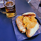 Cervecería 100 Montaditos food