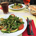 Restaurant Tomate food