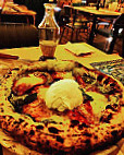 450o Gradi Pizzeria food