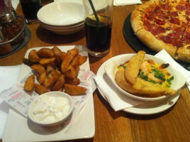 Pizza Hut Restaurants Birmingham New St food