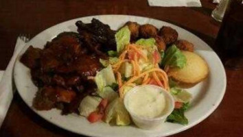 Sandra Dee's Barbeque Seafood food