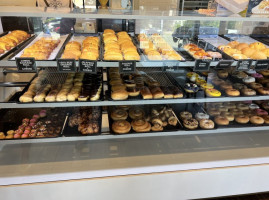 Daylight Donuts At Lakeside food