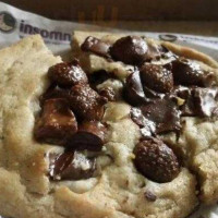 Insomnia Cookies food