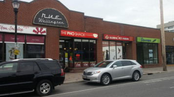 The Pho Shack outside