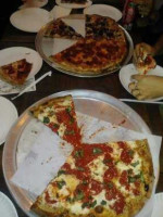 Tradita Brick Oven Pizza food