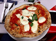 Pizzeria Vesuvio food