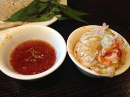 Com Tam Thien Huong food