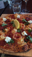 Bondi Pizza food