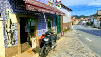 Cafe Restaurante Do Cruzeiro o Rabeca outside