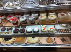 Oteri's Italian Bakery food