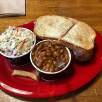 Bono's Pit Bar-B-Q food