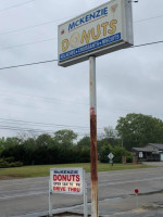 Mckenzie Donuts outside