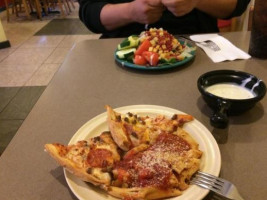 Pizza Inn food