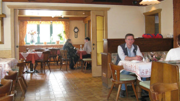 Gasthof Moshammer inside