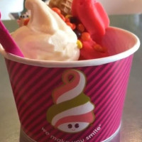 Menchie's food