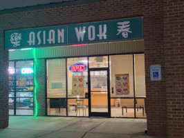 Asian Wok outside