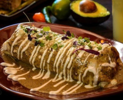 Hussong's Mexican Cantina Mandalay Place food