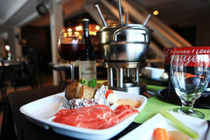 Le Bouillon Specialite Fondue food