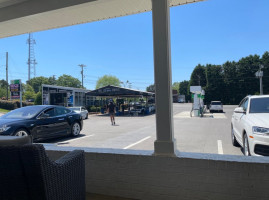 Brawley Market And Carwash outside