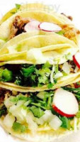 Rancho Bravo Tacos food