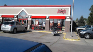 Arby's outside