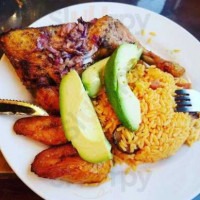 1492 Cuban Fusion Cafe food