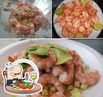 Cocos Mariscos 2 Soles food