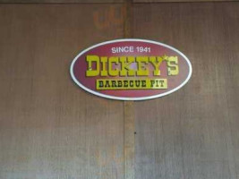 Dickey's Barbecue Pit food