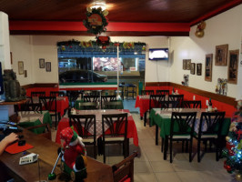 Pizzaria Buona Pizza inside