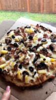 Domino's Pizza food