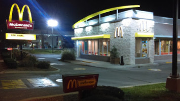 Mcdonald's outside